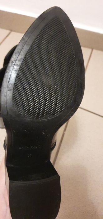 Ghete marimea 38 Zara, HM, Bershka,