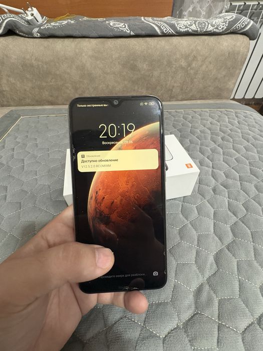 Продам xiaomi redmi note 8 moonlight white