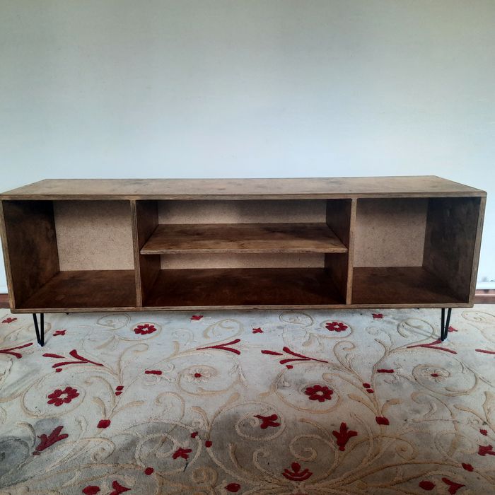 Тв-консоль тумба