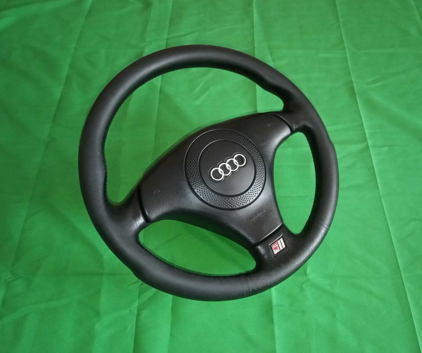 Руль Audi с подушкой