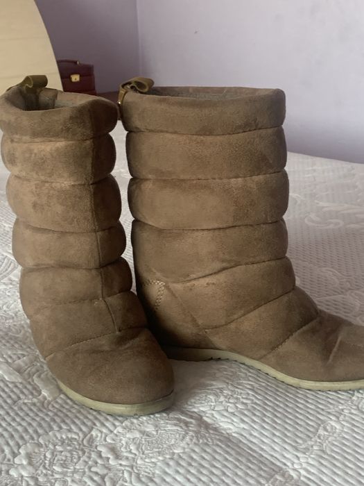 Продам женскую обувь