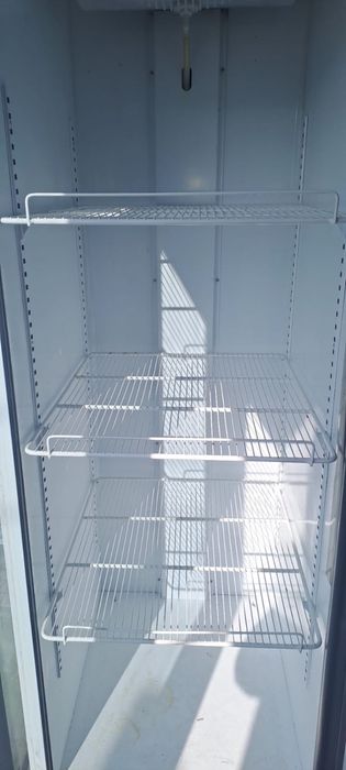 Витринный холодильник Capri (торговый)