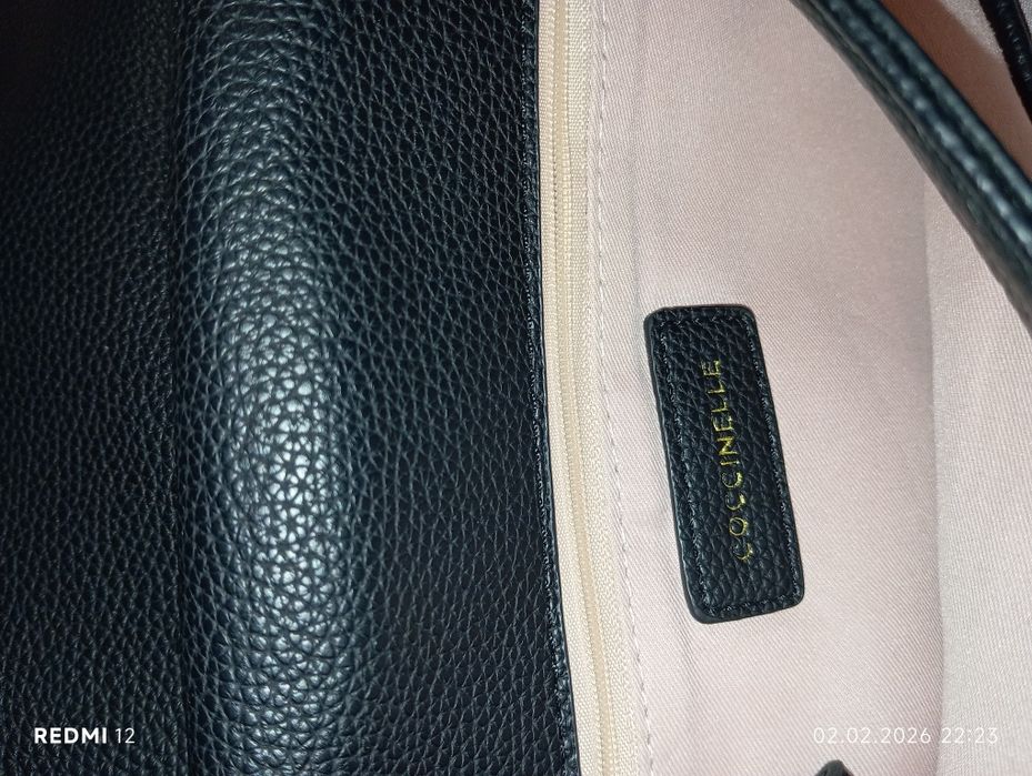 Camper, coccinelle, arkteryx , guess