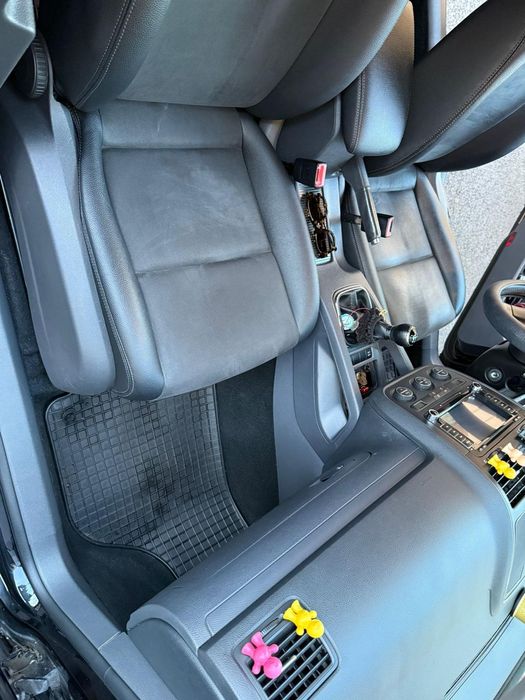 Vând golf 5 an 2009