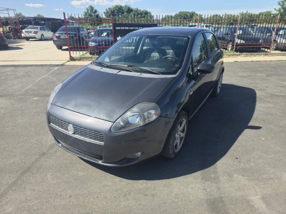Fiat Grande Punto 1.2 Бензин 65к.с. / Клима ЛИЗИНГ