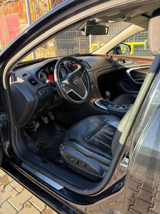 Opel Insignia 2009 2.0 cdti 160cp diesel 189300km