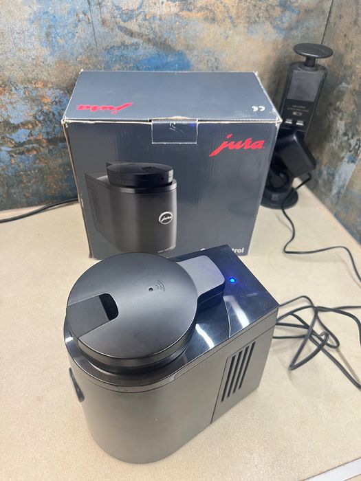 JURA Cool Control 1l. Черен. Охладител за мляко. Почти неупотребяван.