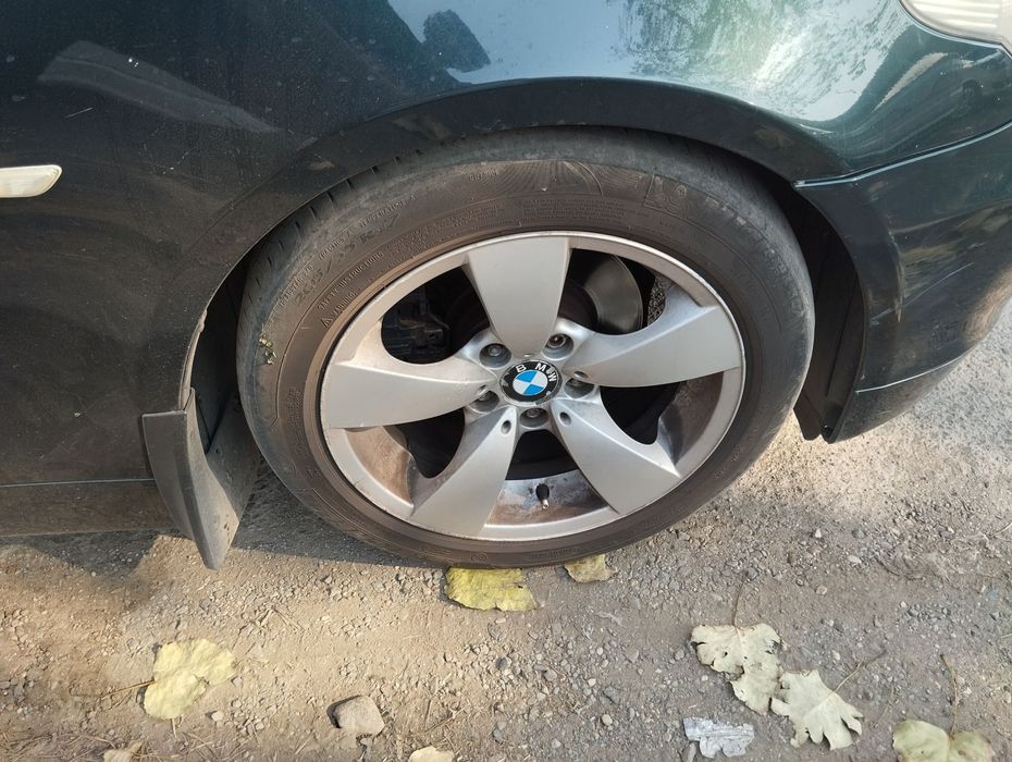 Dezmembrari  BMW 5 (E60, E61)  2003  > 2010 525 d Motorina