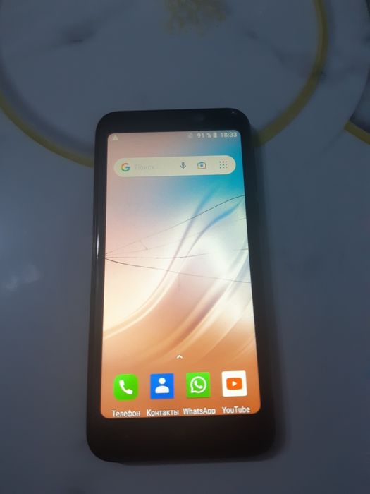 Телефон Doogee .