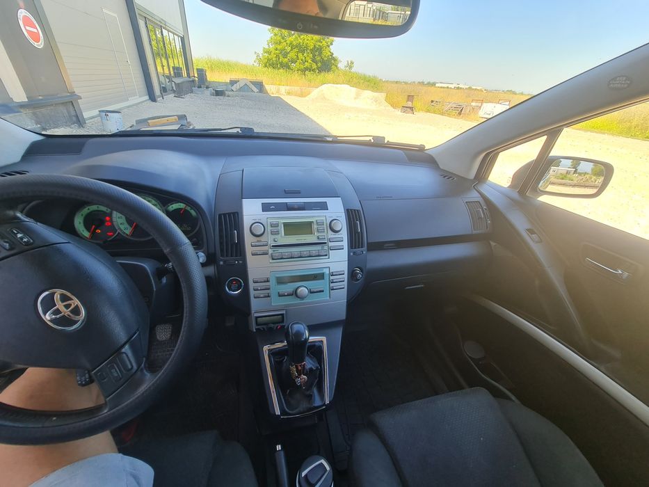 Toyota Corolla Verso