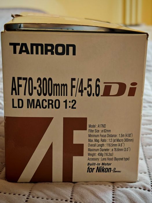 Обектив Tamron AF 70-300mm 1:4-5.6 tele-macro(1:2) ф62 А17 НИКОН