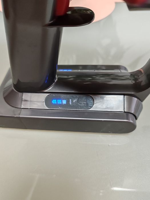 Aspirator vertical Dyson V10