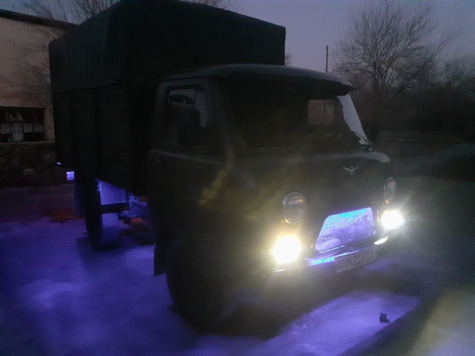 UAZ 3303 Benzin gazda zo'r yuradi. Kamchiligi yo'q
