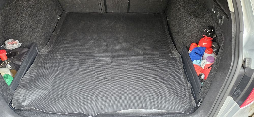 Стелка за багажник пасат б7 комби, тип лиген / passat B7