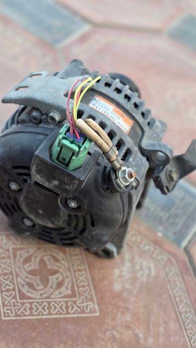 Генератор от Toyota Camry 40