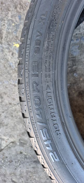 4 anvelope iarna Nokian 245/40/19.Pretul este pe bucata.