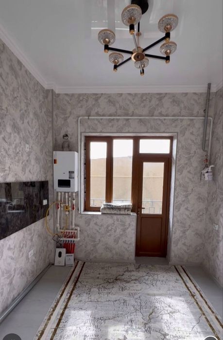 Gulbahor tomonda 2 xonali uy sotiladi