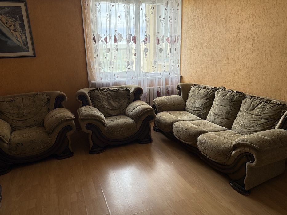 Продается диван и кресла. Б/у.