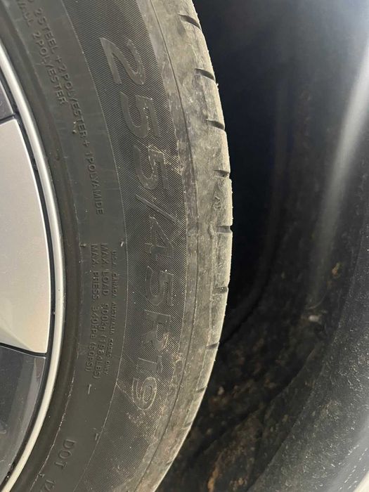 Автогуми HANKOOK VENTUS S1 EVO3 4 броя - Тесла Модел 3/Модел Y