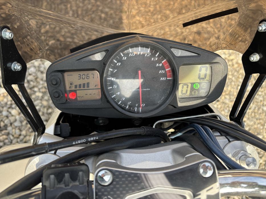 Vand suzuki gsr 600