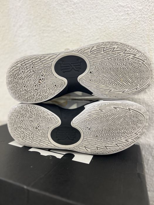 Маратонки Kyrie 5 low 45