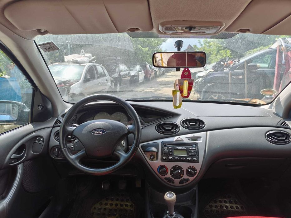 FORD Focus 2003 — imagine 5