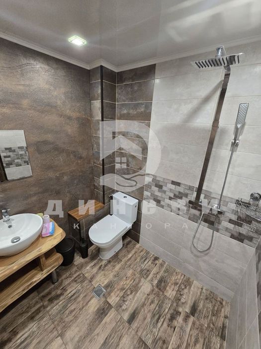 Продава тристаен до 9то ОУ