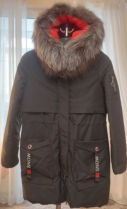 Palton dama, matlasat, de iarna, gluga cu blana naturala - detasabila