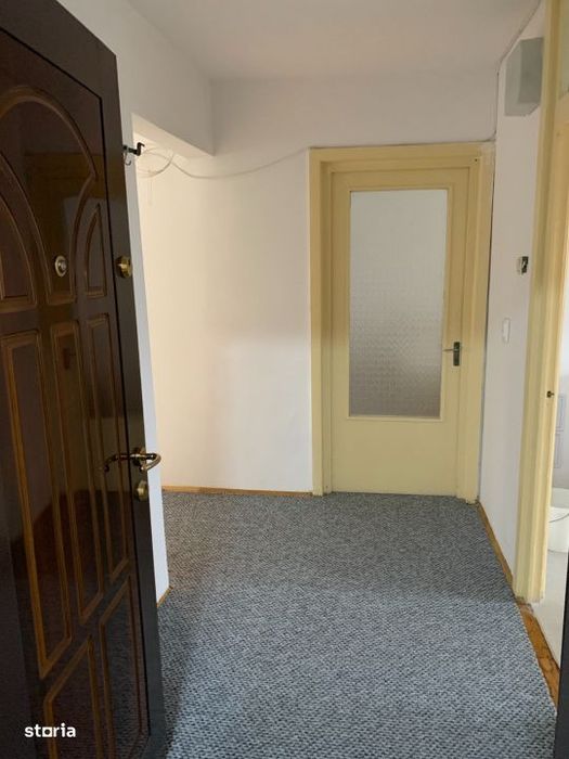 Apartament 3 camere, decomandat, Piata Cipariu, Bulevardul Nicolae Tit