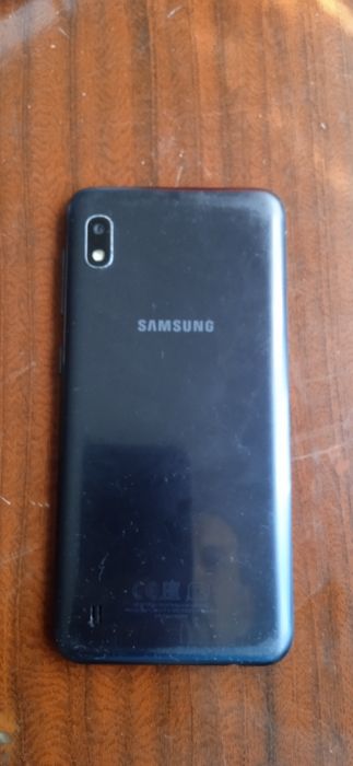 Продается Samsung a10 2/32
