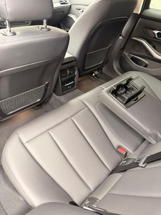 BMW 3 Series 2020 — imagine 4