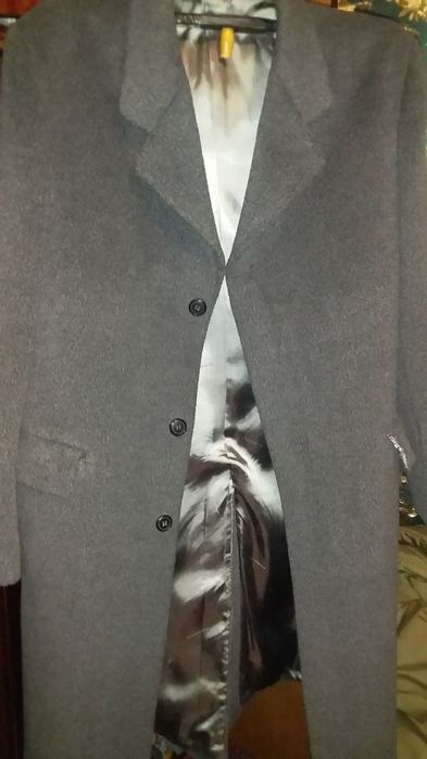 Шотландия эркаклар пальтоси сотилади