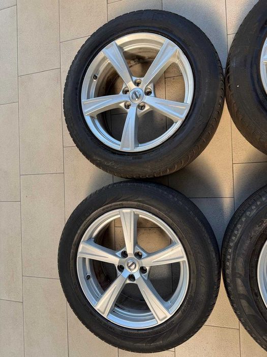 Set roti complet jante VOLVO XC90 + anvelope PIRELLI 235/60 R18 M+S
