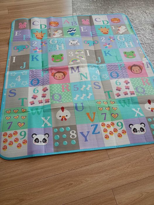 Двустранен детски килим за игра