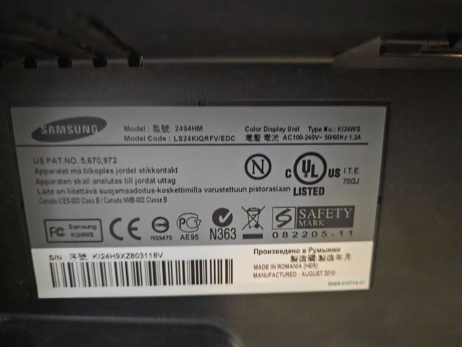 Монитор 24" Samsung 2494HM