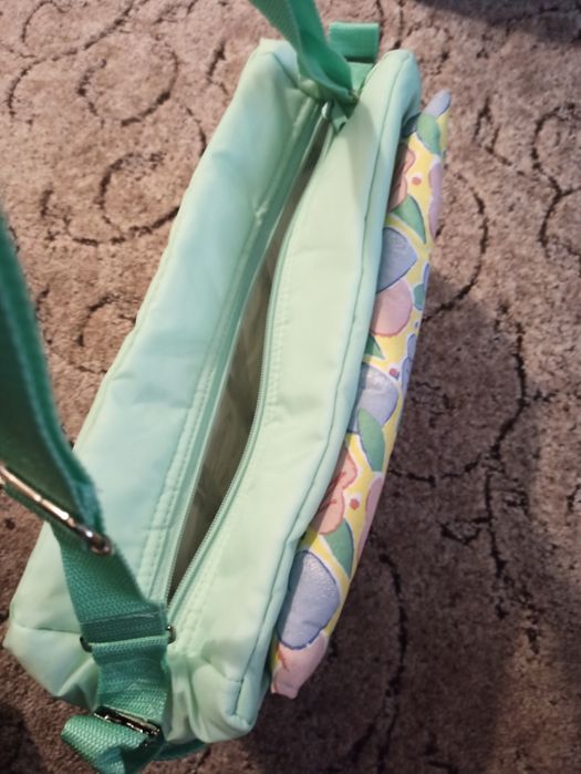 НОВА! Чанта за бебешка количка с повивалник