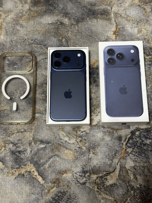 Iphone 17 pro Deep Blue 256GB