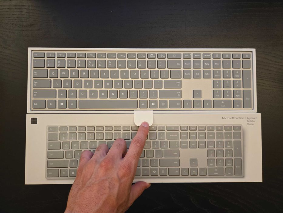 Нова клавиатура Microsoft Surface