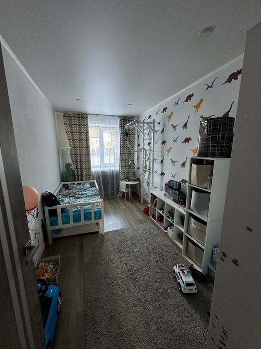 3 комн квартира.