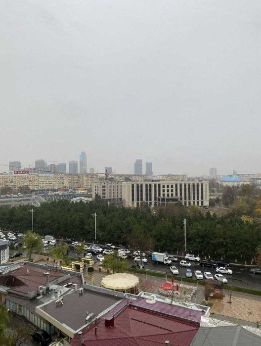 2/9/9 продам квартира Ганга/Метро Гафур Гулям. Квартира сотаман!