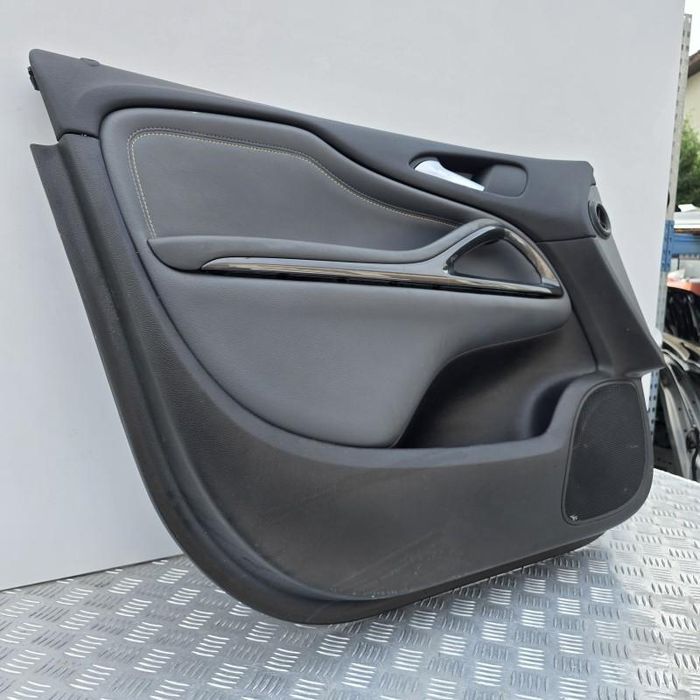 Fata usa interioara stanga fata Opel Zafira C