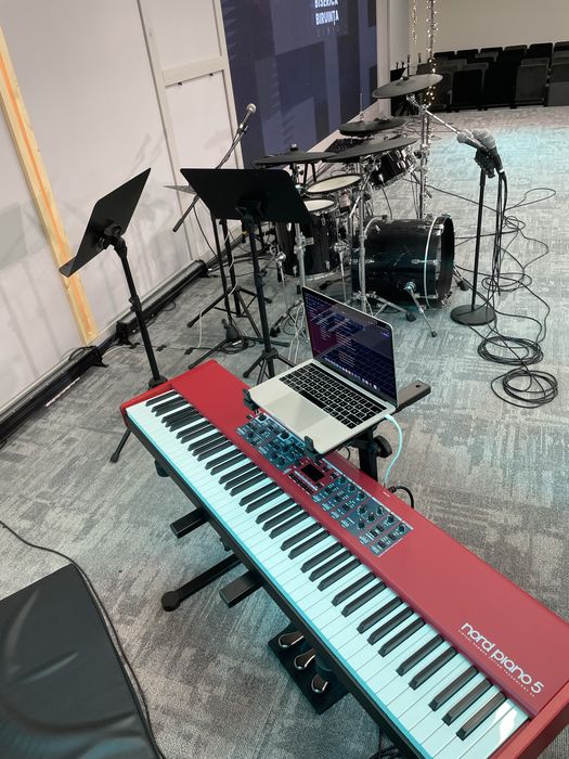 Nord Piano 5 88 clape