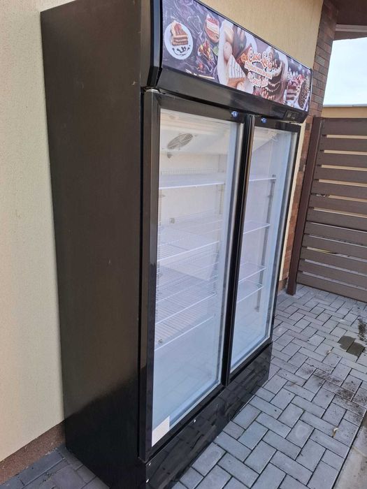 Vand vitrina dubla   noua