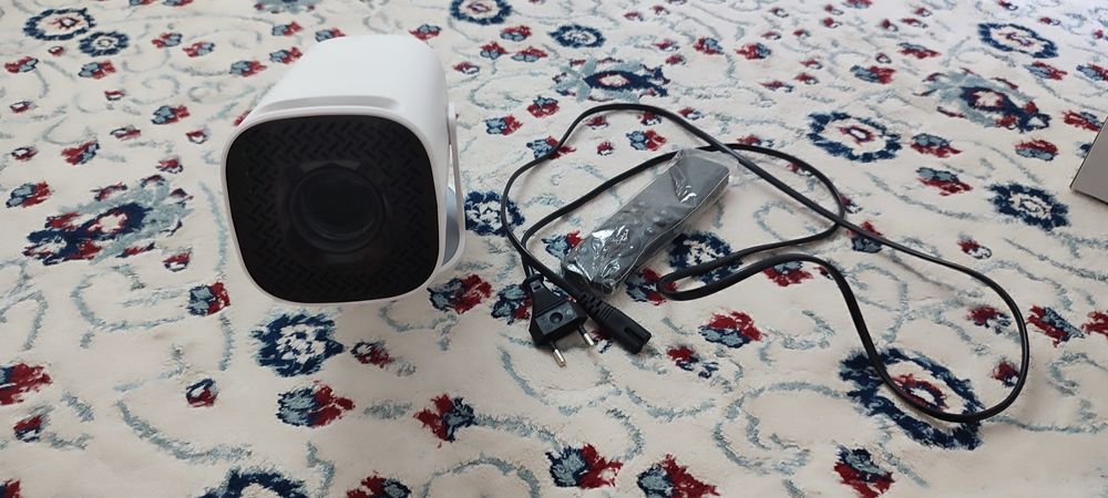 Portable Projector FHD | UHD