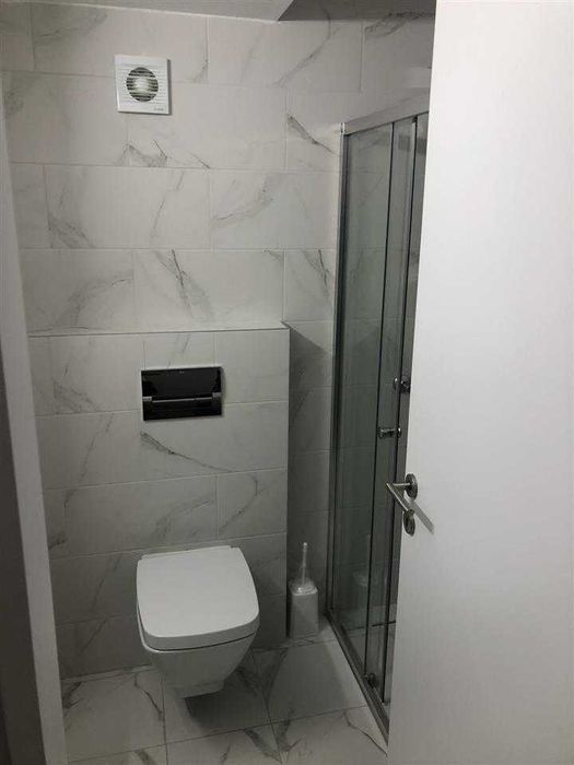 Дава се под наем Двустаен апартамент в Пловдив, Гагарин - 69 кв.м за 260.1 € - Снимка #2