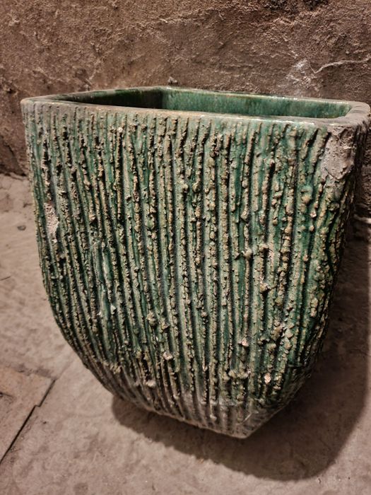 Керамични саксии