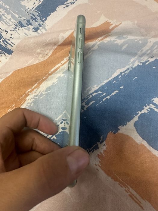 Айфон 11 не скрытый