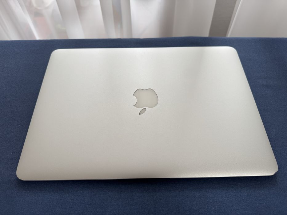MacBook Air 13″ (2013) лаптоп ноутбук