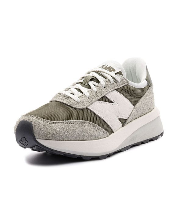 New Balance  370