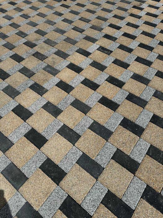 Брусчатка цветная, бручатка черная, белая. Тротуарная плитка. Бордюр